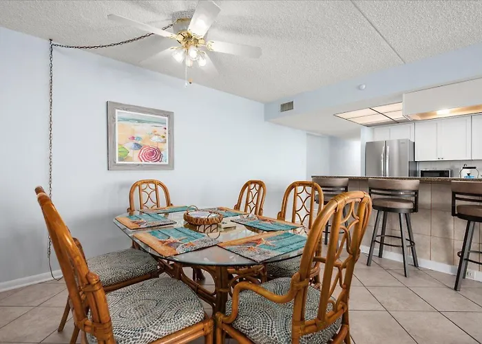 Oceanfront Quay Unit With Outdoor & Indoor Pool Ocean Stadt