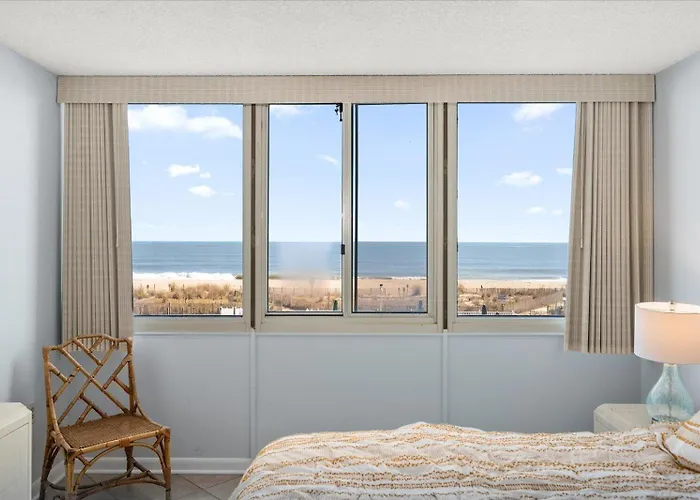 Oceanfront Quay Unit With Outdoor & Indoor Pool Ocean Stadt