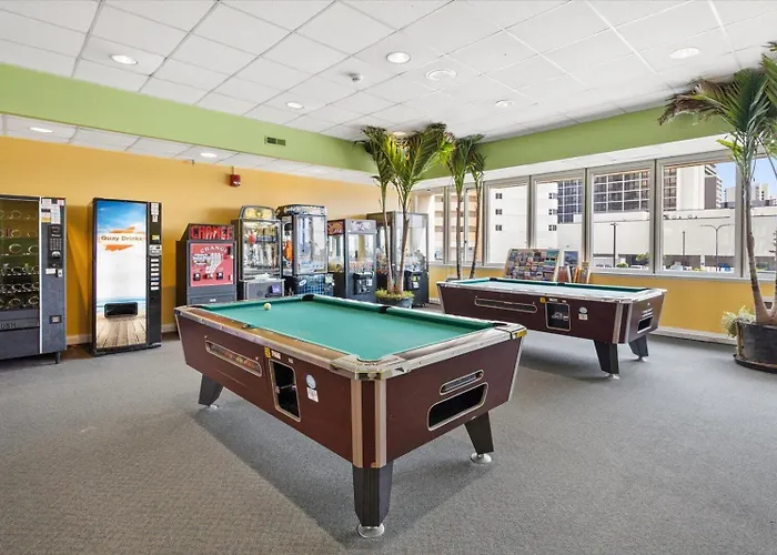 Oceanfront Quay Unit With Outdoor & Indoor Pool